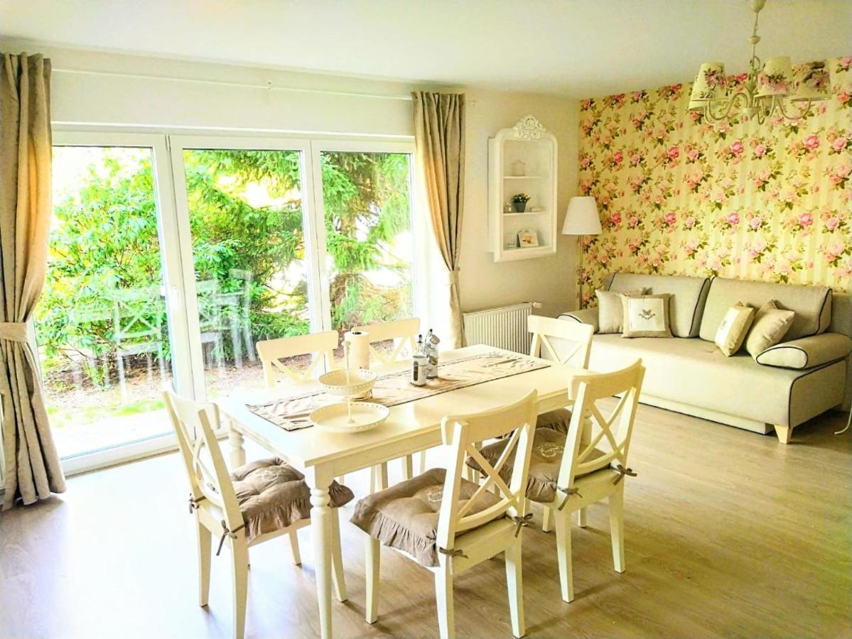 Romantic Style Apartment Titisee-Neustadt Eksteriør billede