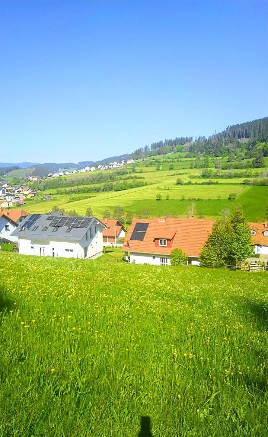 Romantic Style Apartment Titisee-Neustadt Eksteriør billede